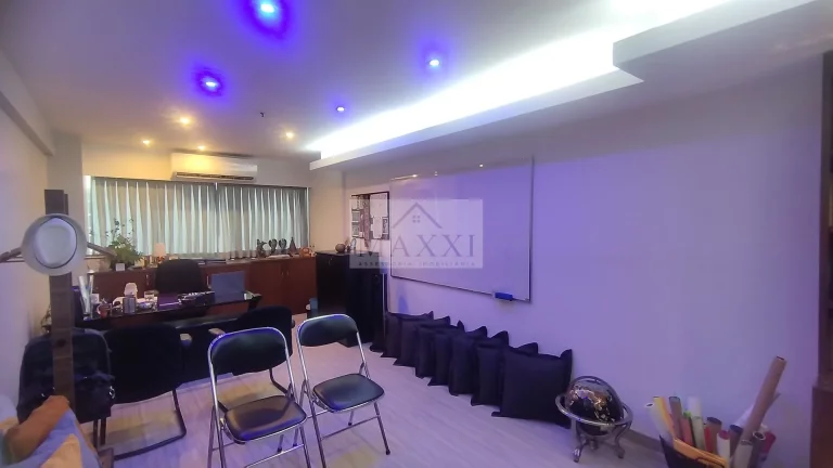 Imagem Sala Comercial Reformada – Centro Empresarial Leonardo da Vinci – Rua Haddock Lobo, 356 – Tijuca, Rio de Janeiro