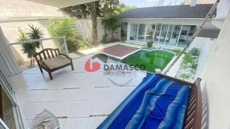 Imagem Sobrado à venda 3 Quartos, 3 Suites, 5 Vagas, 380M², Jardim, Santo André - SP