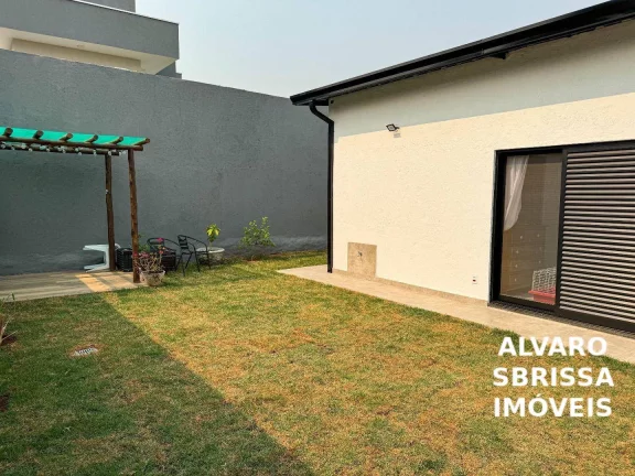 Imagem Casa no Condomínio Una semi-mobiliada