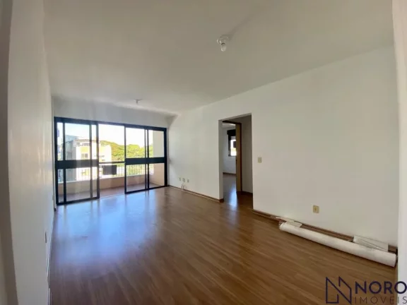 Imagem Apartamento central 2 dormitórios 2 banheiros living com sacada box andar alto