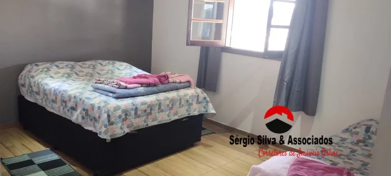 Imagem Casa a Venda Localizado na Região da Nova Suiça em Campos do Jordão -SP.