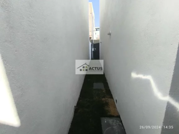 Imagem Casa com 3 Quartos à Venda, 100 m² em São Pedro - Ibirité