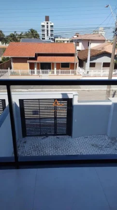 Imagem Sobrado de alto padrão, pronto para morar no bairro Meia Praia em Navegantes a venda com Adriano Carpes Imóveis