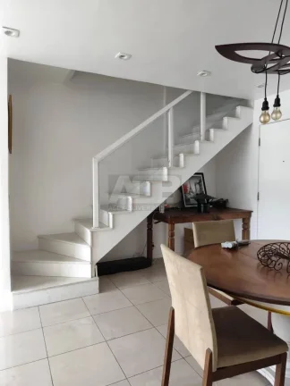 Imagem Cobertura à venda na Barra da Tijuca, 3 quartos, 3 vagas, 203m2.