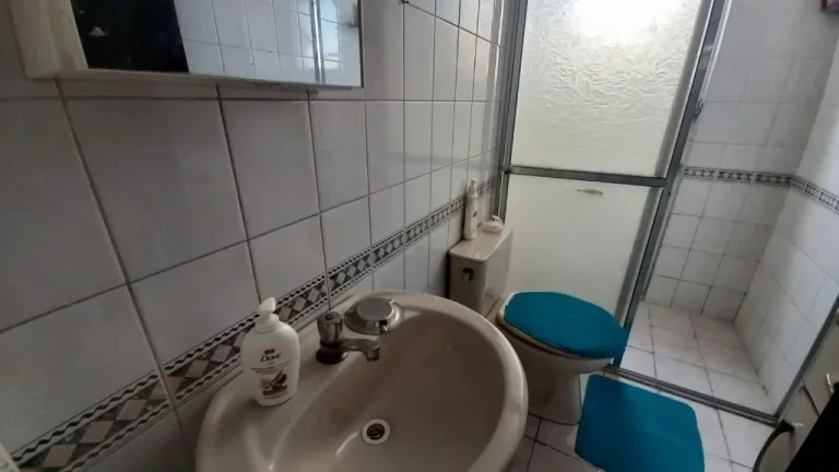 Imagem Apartamento 1 dormitório 1 vaga 350 metros da praia à venda, 50 m² por R$ 295.000 - Vila Guilhermina - Praia Grande/SP
