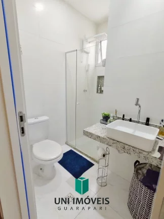 Imagem Vendo apto 2 suítes, tendo 80m² de área lateral, prédio novo com elevador, na Praia do Morro !