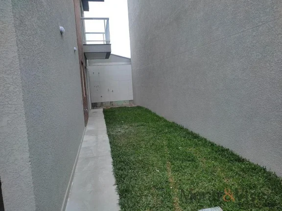 Imagem Sobrado para Venda em São José dos Pinhais, Afonso Pena, 3 dormitórios, 1 suíte, 3 banheiros, 2 vagas