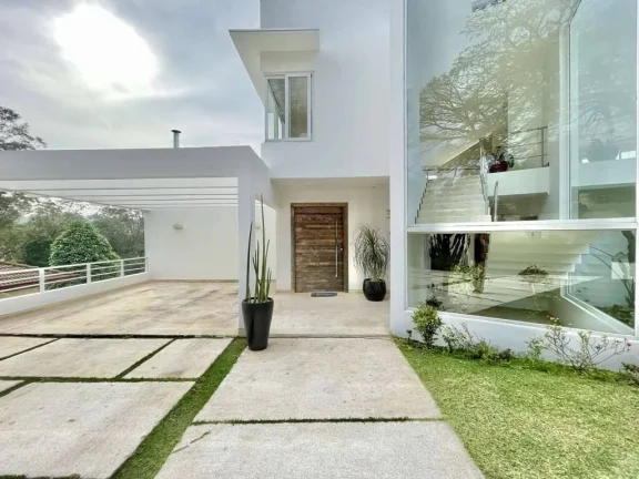 Imagem Cond Palos Verdes - 4 stes. Casa moderna impecável, piscina, gourmet!