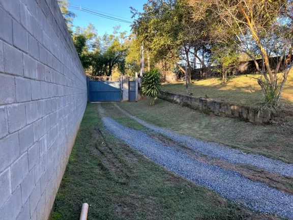 Imagem Chácara com 4 dormitórios à venda, 3329 m² por R$ 700.000,00 - Buquirinha - São José dos Campos/SP