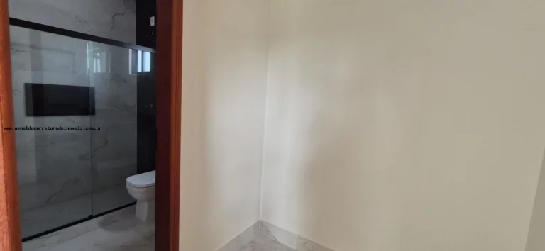 Imagem Casa em Condomínio para Venda em Parnamirim, Cajupiranga, 5 dormitórios, 3 suítes, 4 banheiros, 4 vagas