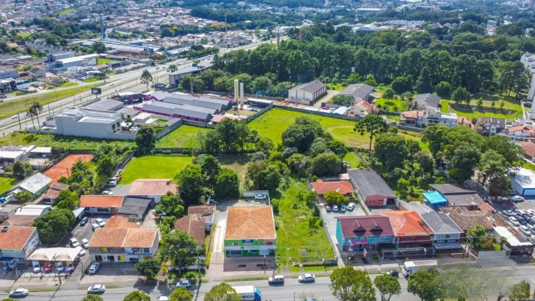 Terreno Comercial 2096m2 no bairro Orleans