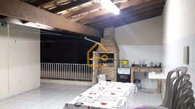 Imagem Sobrado, 3 dormitórios (01 suíte), 2 vagas, Cidade Jardim, Jacareí