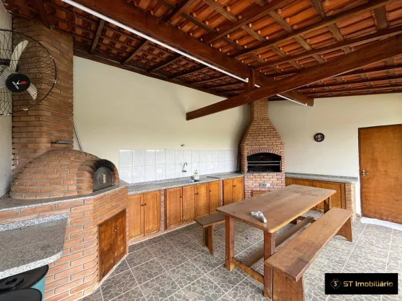Imagem Linda Chácara à venda em Atibaia/SP - Condomínio Fechado - 4.000m²!