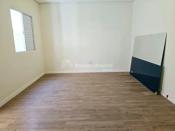 Imagem Casa térrea em finalização de obra no Condomínio Terras da Estância.

Condomínio com ótima lo...