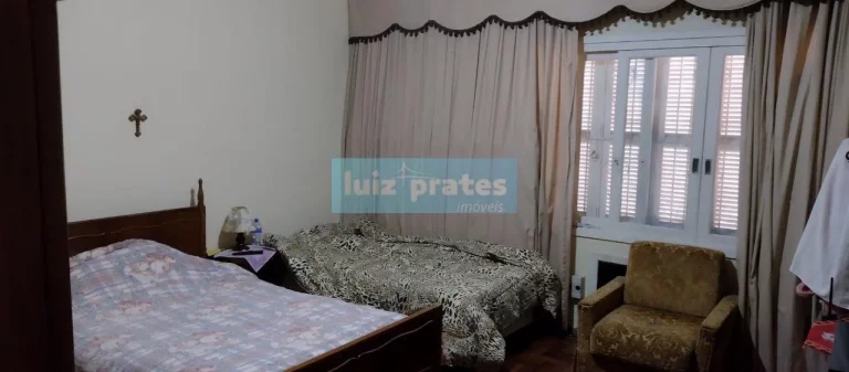Imagem Ótima Casa centro de Pelotas, localização privilegiada próximo Hospital Clinicas