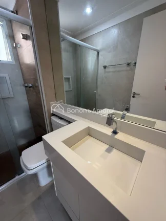 Imagem Apartamento muito bem acabado, repleto de planejados, localizado em andar alto e com sol da manhã. ...