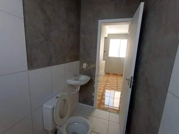 Imagem Apartamento com 2 dormitórios à venda, 48 m² por R$ 160.000,00 - Vila São Lázaro - Tatuí/SP