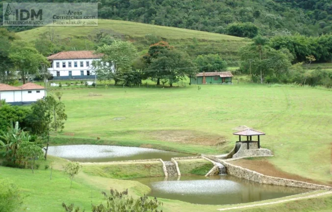Imagem Fazenda histórica de 1832 com 133ha em Piquete - SP