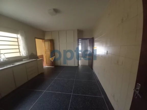 Imagem CASA TERREA NO CENTRO DE SBC, COM 148,00 M² , 02 QUARTOS , 01 SUITE, 02 BANHEIROS, COM 02 VAGAS DE GARAGEM.