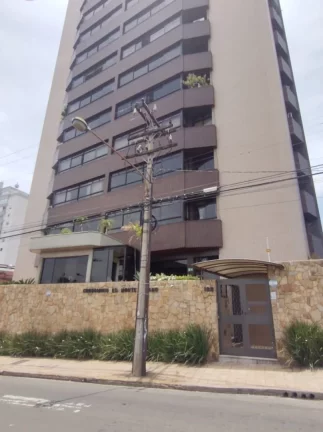 Apartamento para locação , no Bairro Higienópolis em Piracicaba, contendo 227 m² de três dormit...