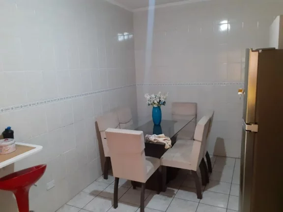 Imagem Sobrado à venda, 315 m² por R$ 636.000,00 - Vila Pereta - Poá/SP