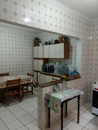 Imagem Casa maravilhosa Térrea 156 m² 3 Dormitórios sendo 1 Suíte Estuda Permuta