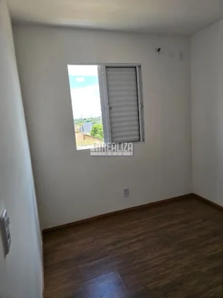 Imagem Apartamento de 2 dormitórios com piscina e portaria 24hrs no Condomínio Reserva do Lago, em Uberaba