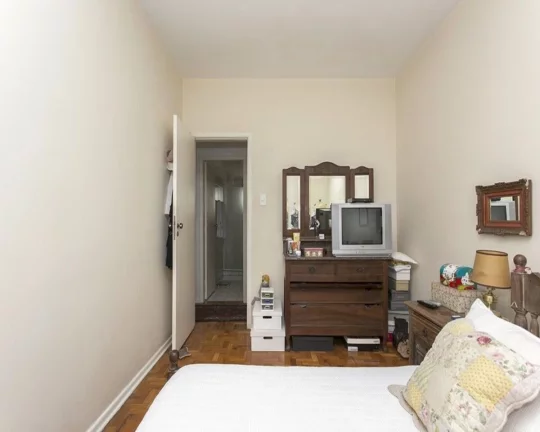 Imagem Apartamento a venda em Higienópolis com 3 quartos e 1 vaga, 136m²