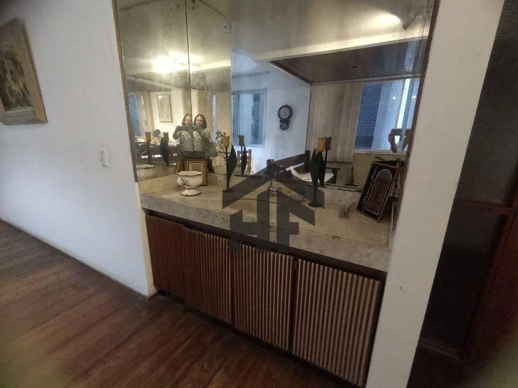 Imagem Apartamento com 3 Quartos à Venda, 162 m² em Boa Viagem - Recife