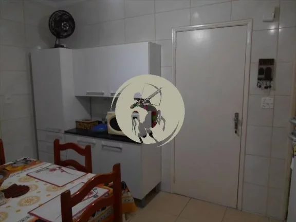 Imagem BEM LOCALIZADO PRÓXIMO CANAL 1 DEPENDENCIA COMPLETA COMODOS AMPLOS,