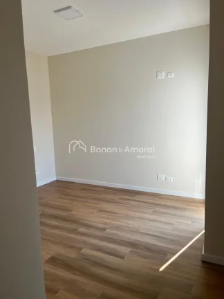 Imagem Apresentamos esta magnífica casa assobradada localizada no exclusivo Condomínio Porto Seguro Villa...