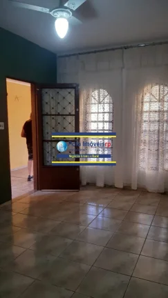 Imagem Casa com edícula R$ 280.000 com garagem coberta, 3 quartos, 2 banheiros, Bairro Presidente Dutra 2 - Ribeirão Preto - SP.