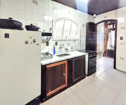 Imagem Casa pré fabricada a 150 metros da Praia da Enseada