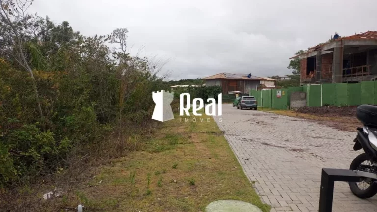 Imagem 700m² - Plano- Condomínio com Acesso a Praia