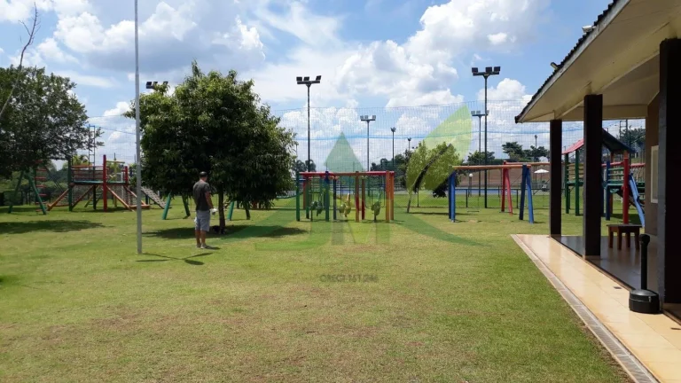 Imagem Terreno à Venda no Condomínio Shambala