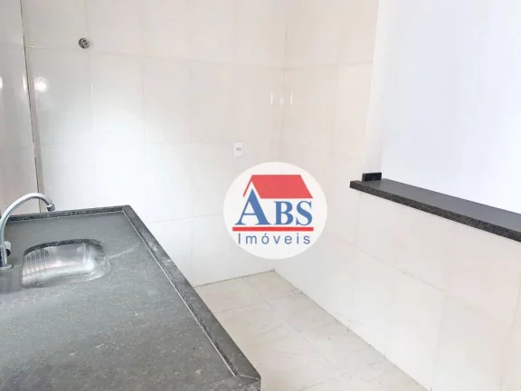 Imagem Sobrado com 2 dormitórios à venda por R$ 200.000,00 - Jardim Anhangüera - Praia Grande/SP