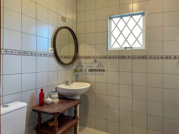 Imagem Casa à venda em Campos do Jordão – Com 4 dormitórios e linda vista