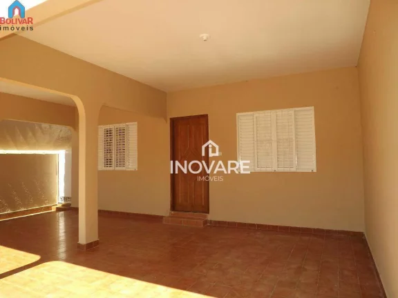 Imagem Casa com 4 dormitórios à venda, 222 m² por R$ 450.000,00 - Setor Central - Itumbiara/GO