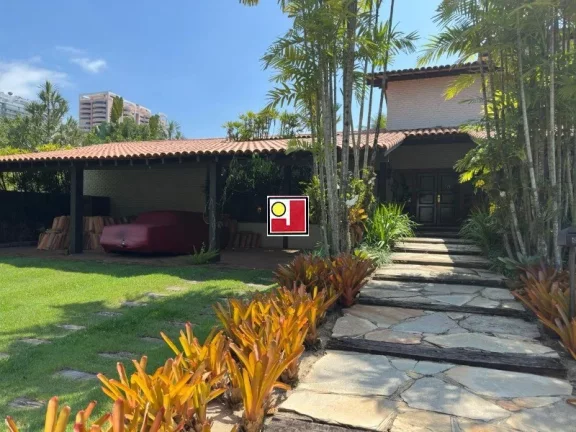Imagem Vendo casa Wimbledon Park, luxuosa, 6Q(5Sts), terreno 2.050m², 1.120m² construídos, living com 250m², adega, home teather, escritório, piscina, BurleM