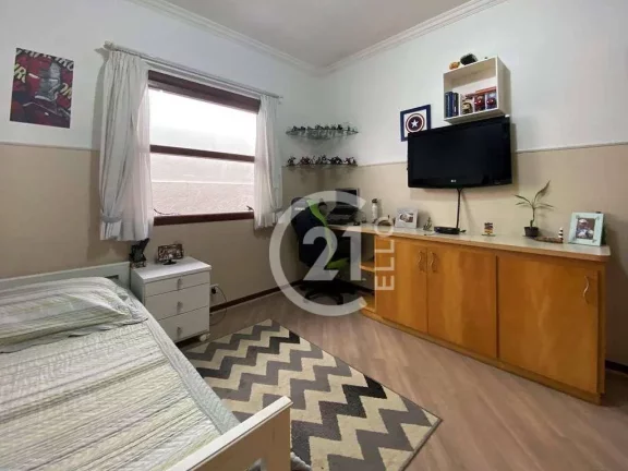 Imagem Casa com 3 dormitórios à venda, 361 m² por R$ 1.270.000,00 - Granja Viana II - Cotia/SP