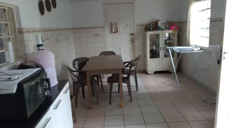 Imagem Terreno de Esquina Com Sobrado Não Averbado - Uberaba - R$900 MIL