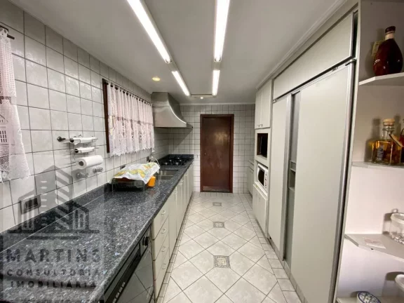Imagem Excelente Casa Luxuosa no Bairro Campestre.