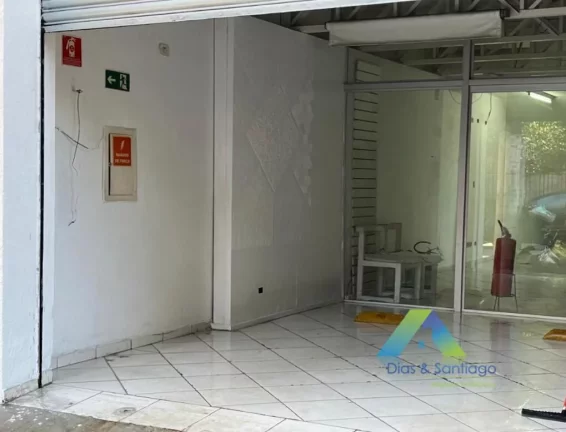 Imagem Prédio Comercial com 3 salas e 2 banheiros para Alugar em Pinheiros!!