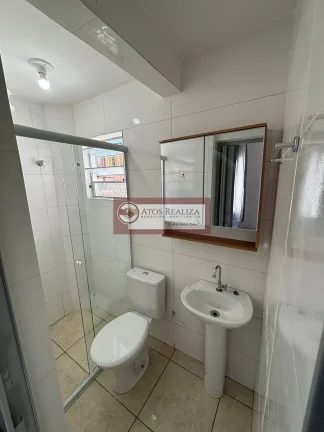 Imagem Alugo Studio no metrô Jabaquara. Studio com Moveis a 8 minutos andando para o metrô Jabaquara. Oportunidade, R$ 1.100 locação, R$ 200 condomínio e IPTU.