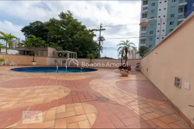 Imagem Apartamento com 94m² de área útil, em excelente localização e rua tranquila no bairro mais dese...