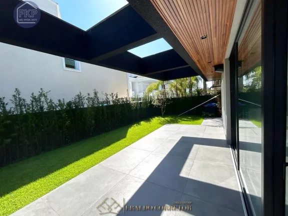 Imagem Casa Alto Padrão 5 Suítes!