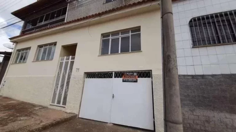 Imagem Casa para alugar em Barbacena, São Sebastião, com 3 quartos, 240m2