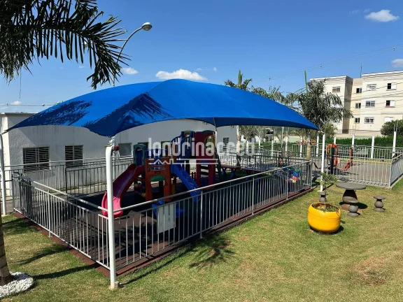 Imagem Apartamento no Spazio La Traviata com 2 dormitórios, sala, cozinha, banheiro, 1 vaga de carro e 1 de moto, condomínio acessível em torno de R$350!