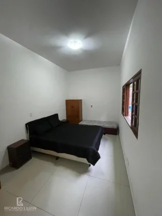 Imagem "Residência Exclusiva no Condomínio Flamboyant, Atibaia: 5 Suítes, Vista Deslumbrante e Oportunidade de Permuta!"