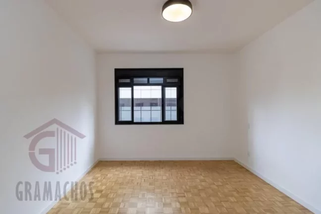 Imagem Apartamento à Venda 220m² | 3 Dormitórios + 2 Vagas | Rua Haddock Lobo